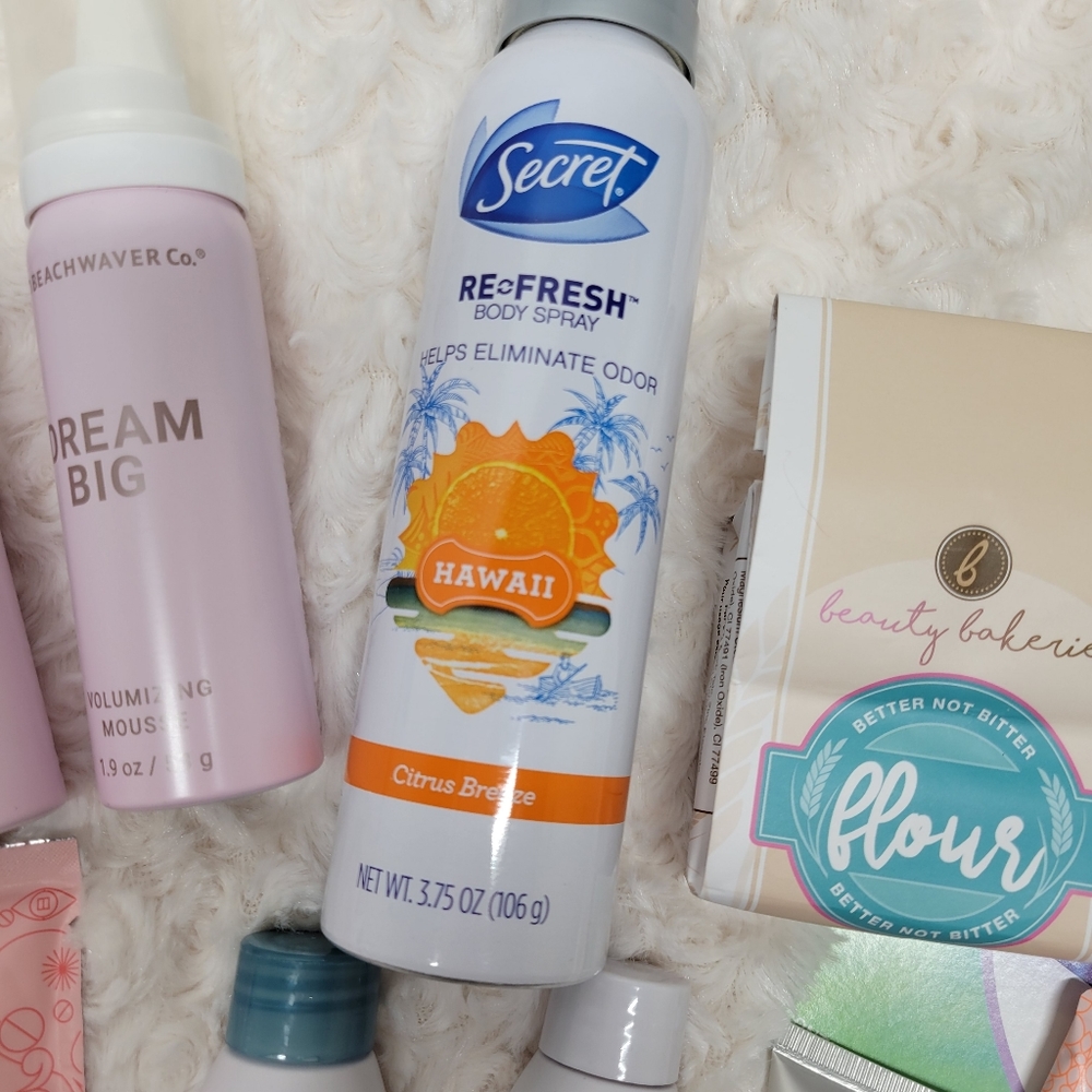 SOLD   Beauty Stocking Stuffers - Picture 6 of 10